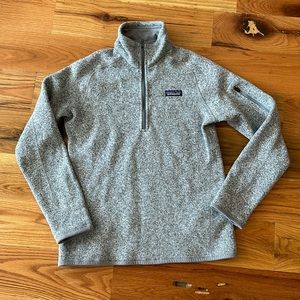 Womens gray patagonia quarter zip